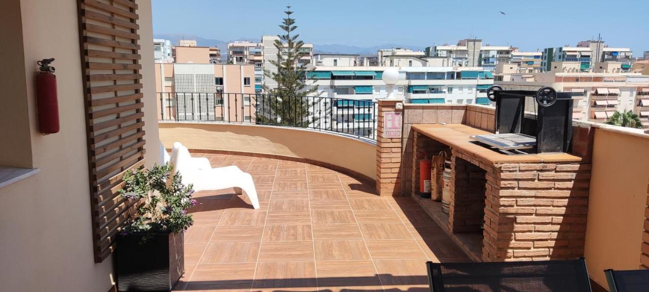 Atico Olimpo Apartment Torre Del Mar Exterior photo