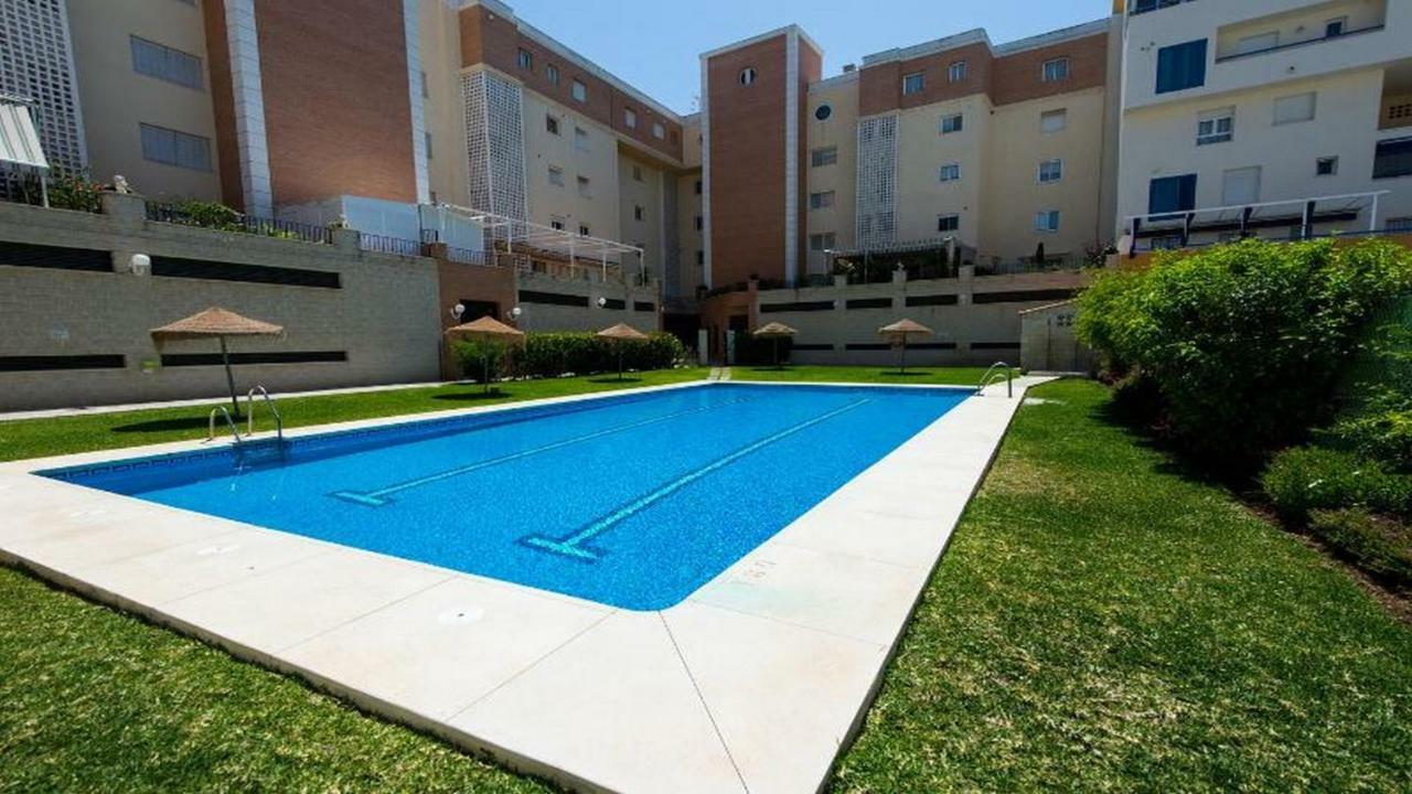 Atico Olimpo Apartment Torre Del Mar Exterior photo