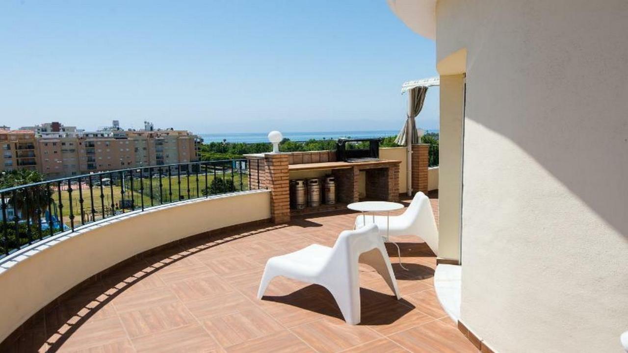 Atico Olimpo Apartment Torre Del Mar Exterior photo